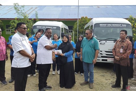 Pemprov PBD Salurkan Bantuan Minibus SLB Papua Barat Daya, Permudah Akses Pendidikan Anak Berkebutuhan Khusus