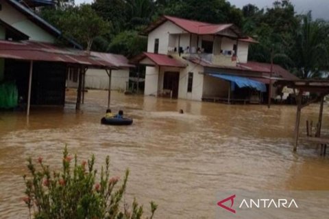 BNPB Imbau Peningkatan Kesiapsiagaan Bencana Melawi Hadapi Banjir dan Longsor