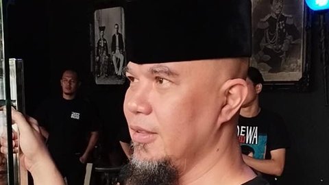 Ahmad Dhani Bersiap Jadi Kakek, Siapkan Kolam Renang untuk Cucu Pertama