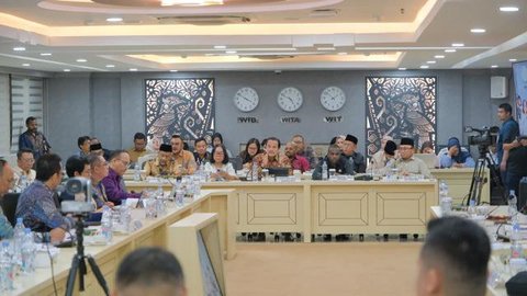 Rapat dengan Komdigi, Senator DPD Hidayattollah Beberkan Kunci Mengatasi Masalah Judol di Indonesia