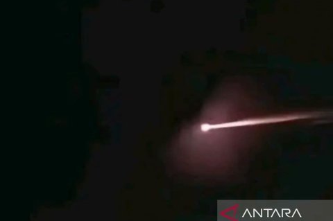 BPBD Telusuri Fenomena Kilatan Cahaya Misterius di Langit Selatan Cianjur