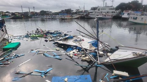 Dramatis! Kronologi Ledakan Kapal di Makassar yang Bikin ABK Terjun ke Laut