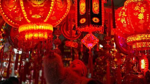 Imlek 2026, Merek Mewah Global Bersaing Gaet Konsumen di China