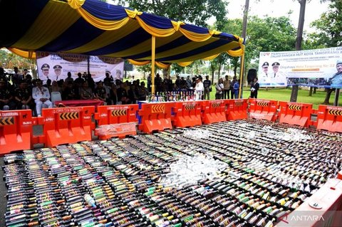 Pemusnahan Miras Tangerang: Pemkot Tegaskan Komitmen Penegakan Perda