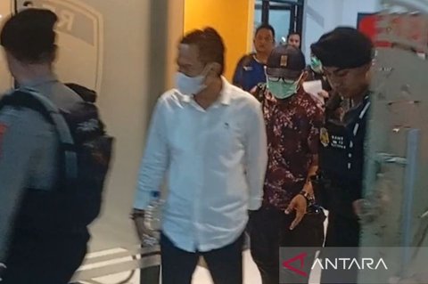 KPK Sita Uang Rp610 Juta Diduga Hasil Pemerasan Bupati Cilacap untuk THR
