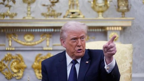 Tak Mampu Kalahkan Iran, Trump Kini Sesumbar Bisa Menyerang Kuba