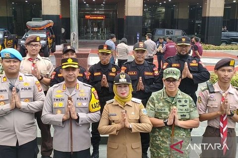 Wali Kota Jakbar Imbau Warga Tak Main Petasan Selama Lebaran, Ingatkan Bahaya Kebakaran