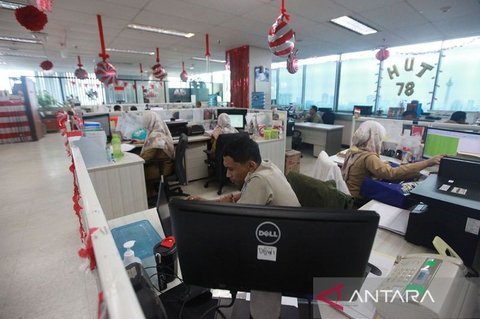 IESR Nilai Kebijakan WFH Efektif Tekan Konsumsi BBM di Tengah Gejolak Harga Energi Global