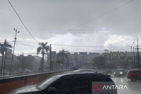 BMKG Ingatkan Potensi Cuaca Ekstrem di Sultra Hingga 24 April 2026, Warga Diminta Waspada