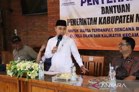 Pemkab Mojokerto Salurkan Bantuan Longsor untuk Ratusan Warga Terdampak