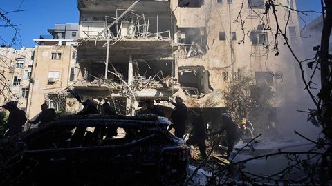 Rudal dan Drone Iran Bikin 1000 Lebih Rumah di Israel Rusak Tak Layak Huni