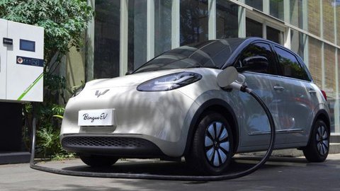 Pencabutan Bebas Pajak Dinilai Tekan Adopsi Mobil Listrik