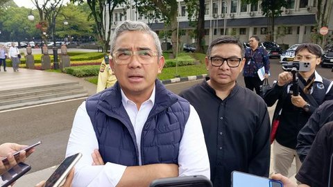 Wali Kota Bandung Farhan Jawab Teguran Gubernur Dedi Mulyadi soal 1.500 Penyapu Jalan Tak Efektif