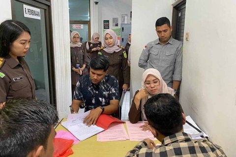 Kejari Banda Aceh Tahan Pengacara Tersangka Asusila Anak, Terancam Hukuman Berat