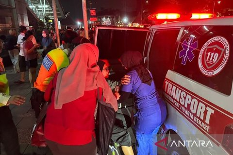 Puluhan Korban Tabrakan Kereta Bekasi Dirawat di Tiga RS, Evakuasi Masih Berlangsung