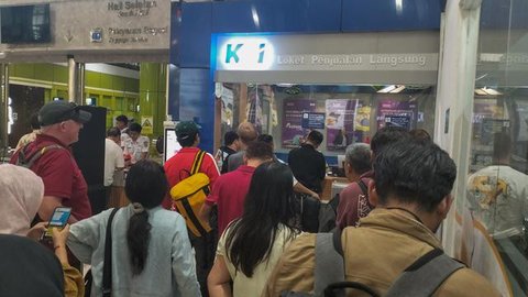 Setia Menanti Berujung Batal, Cerita Penumpang KA Bekasi Timur Usai Kecelakaan