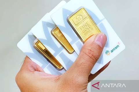 Harga Emas Antam Hari Ini Turun Tipis, Investor Wajib Pahami Skema Pajak