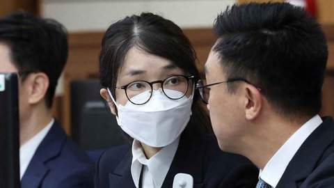 Hakim Kasus Mantan Ibu Negara Korea Selatan Ditemukan Tewas dengan Luka Parah