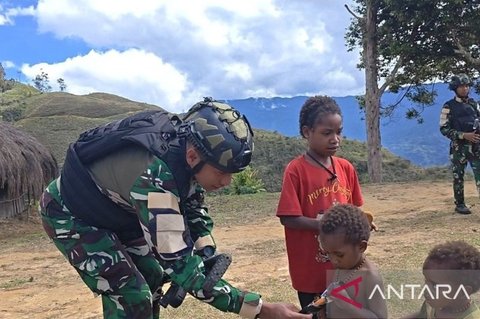 Pendekatan Sosial Yonif 511 Perkuat Kedamaian di Lanny Jaya Papua Pegunungan