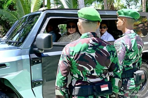 Kejutan di Ujung Utara: Prabowo Kunjungi Miangas dan Sapa Prajurit TNI