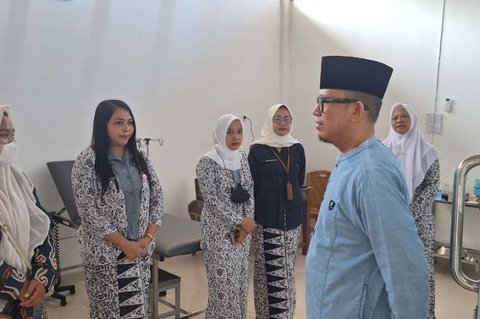 {{caption}}