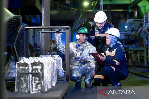 Hilirisasi Industri Tembaga dan Emas di Gresik: Menjaga Janji Pemerataan Ekonomi Nasional