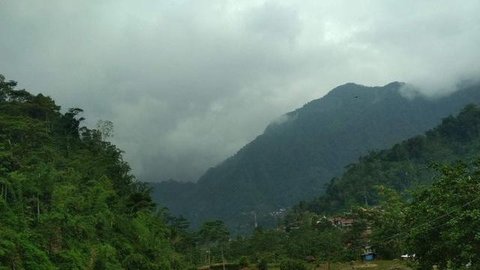 Kronologi Pemuda 20 Tahun Pendaki Gunung Muria Jatuh ke Jurang Sedalam 40 Meter
