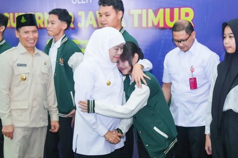 {{caption}}
