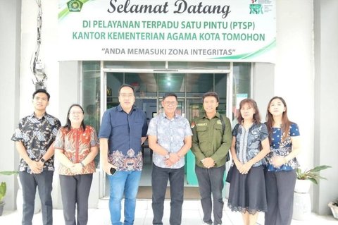{{caption}}