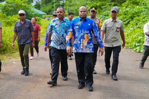 Gubernur Papua Dorong Pemanfaatan Hasil Lokal untuk Program Makan Bergizi Gratis di Supiori
