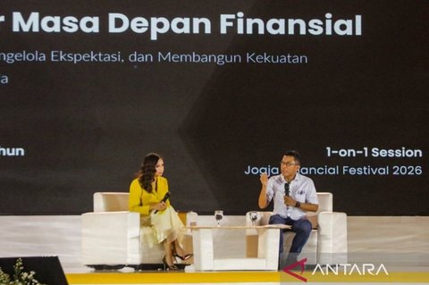{{caption}}
