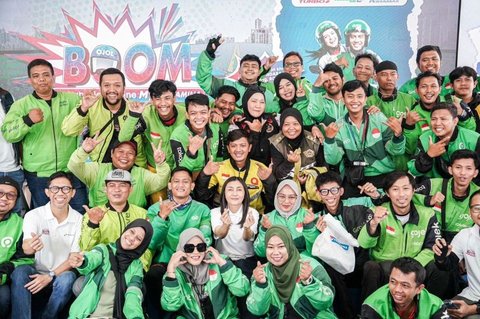 Pertamina Patra Niaga Berikan 25 Sepeda Motor Baru untuk Mitra Ojek Online Lewat Program BOOM MyPertamina