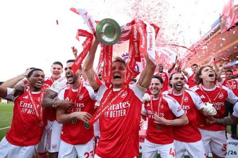 Arsenal Juara Liga Inggris 2025/2026, West Ham Terdegradasi Dramatis