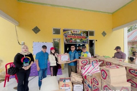 DPRD Gorontalo Utara Salurkan Bantuan Banjir Gorontalo Utara di Biau