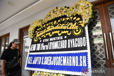 Kemhan Gelar Penghormatan Terakhir untuk Jenderal TNI (Purn) Ryamizard Ryacudu