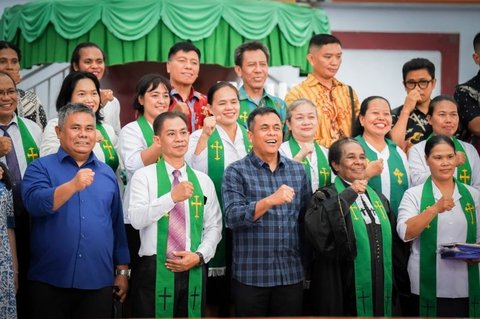 Pangdam Cenderawasih Perkuat Kebersamaan Lewat Safari Ibadah, Jaga Persatuan di Papua