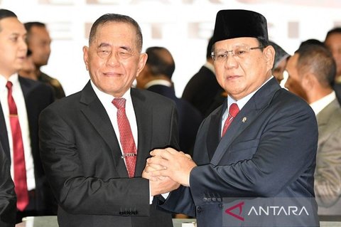 Prabowo Sampaikan Duka Cita Mendalam atas Wafatnya Mantan Menhan Ryamizard Ryacudu