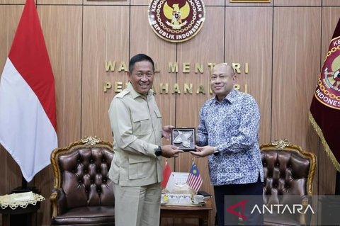 Perkuat Stabilitas Kawasan, Kemhan RI Pererat Kerja Sama Pertahanan Indonesia Malaysia