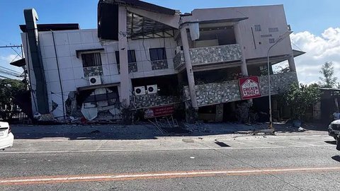 Jumlah Korban Tewas Akibat Gempa di Filipina Kini Mencapai 32 Orang