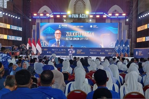 Zulkifli Hasan Kenang Mantan Gubernur Aceh Zaini Abdullah dengan Duka Mendalam