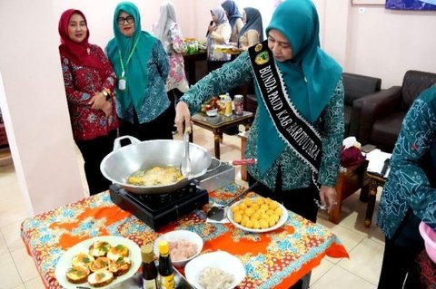PKK Barito Utara Ajak Guru dan Orang Tua Kreatif Sajikan Menu Bergizi Anak untuk Tumbuh Kembang Optimal