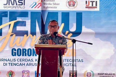 Jurnalisme Kredibel: Benteng Utama Melawan Hoaks di Era Digital