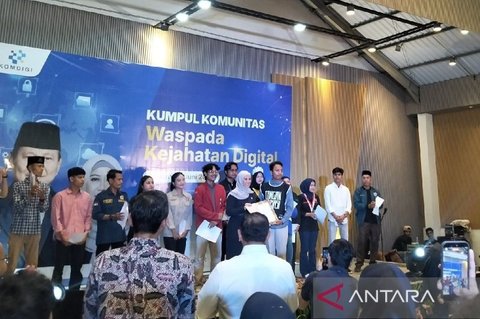 Menkomdigi Meutya Hafid Terima Deklarasi Dukungan Lawan Kejahatan Digital di Medan