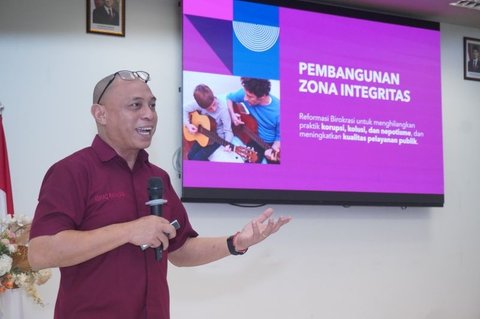Unhas Tegaskan Hoaks Sanksi Mahasiswa Pengkritik MBG Tidak Benar