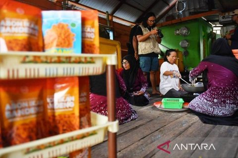 Sinergi Pemkab Berau dan YKAN: Dorong Pemberdayaan Perempuan Pesisir Berau untuk Ekonomi Berkelanjutan