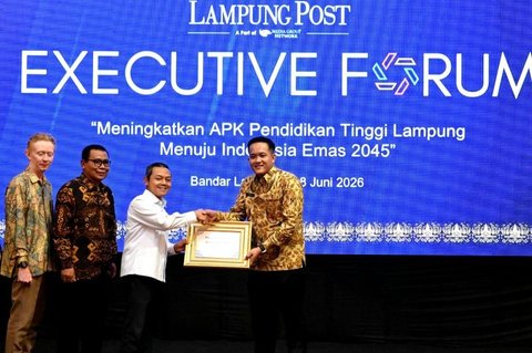 {{caption}}