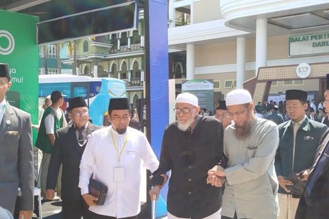 Abu Bakar Ba'asyir Apresiasi Kiprah Pesantren Gontor di Milad Seabad