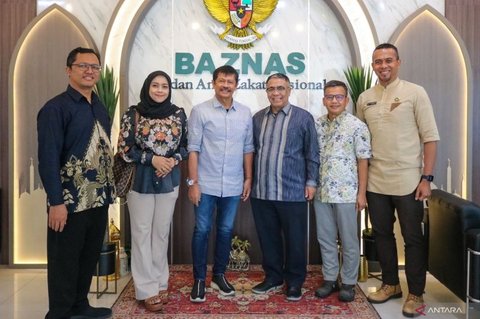 Baznas RI dan Indra Sjafri Ajak Generasi Muda Gemar Berzakat