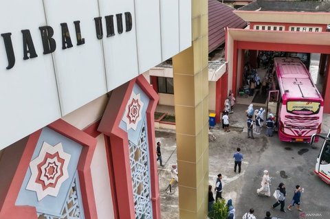 33 Jamaah Haji Sumbar Terdampak Bencana Terima Bantuan Haji Sumbar Rp20 Juta dari Uni Emirat Arab