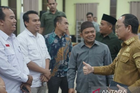 {{caption}}